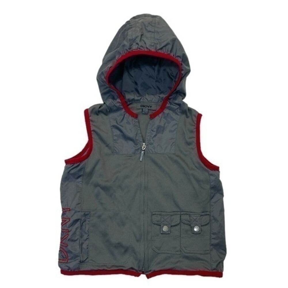 DKNY Boys Hooded Vest Size 2T Gray Red Zip Front Utility Vest
